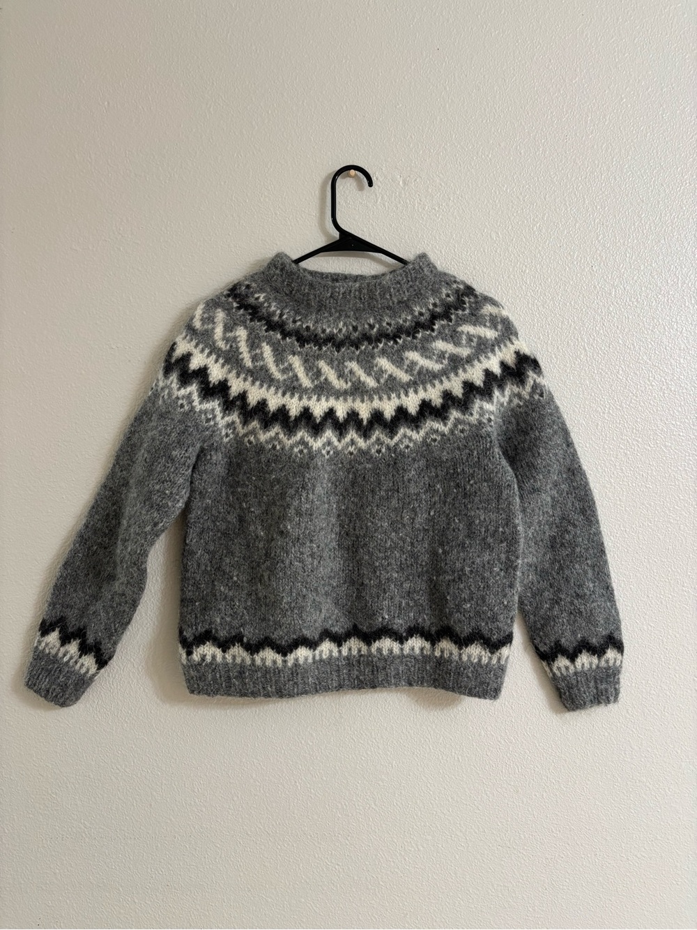 Nordic Store Icelandic Wool Sweater